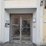 Mosse Teatro Apartment By Mamo Florence